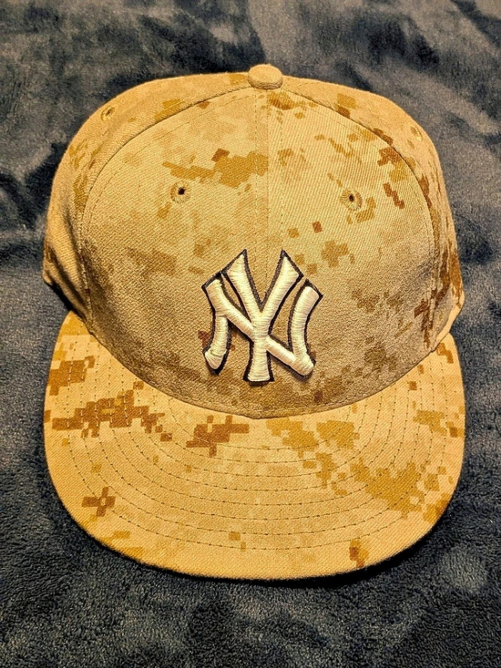 New Era New York Yankees 59FIFTY Desert Digital Camo Fitted Hat Camo Fitted Hat